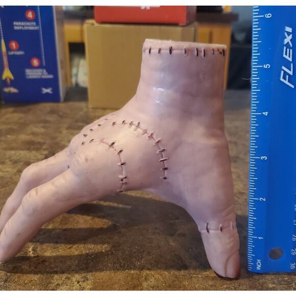 Addams Family Thing Hand Prop‎ Cosplay Scary1:1 Life Size Decoration Wednesday - Picture 8 of 8